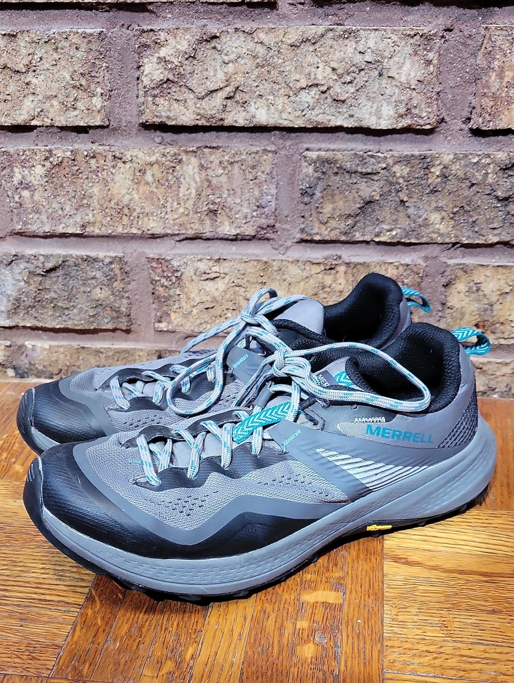 Merrell Women's Gray and Teal Trail Sneakers Size 8 Athletic Hiking Casual